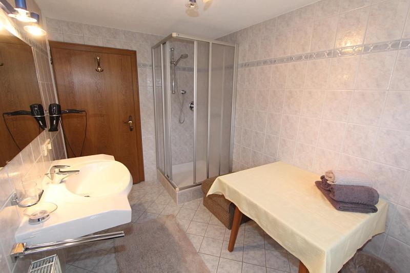 היינצנברג Gaestehaus Hauser מראה חיצוני תמונה