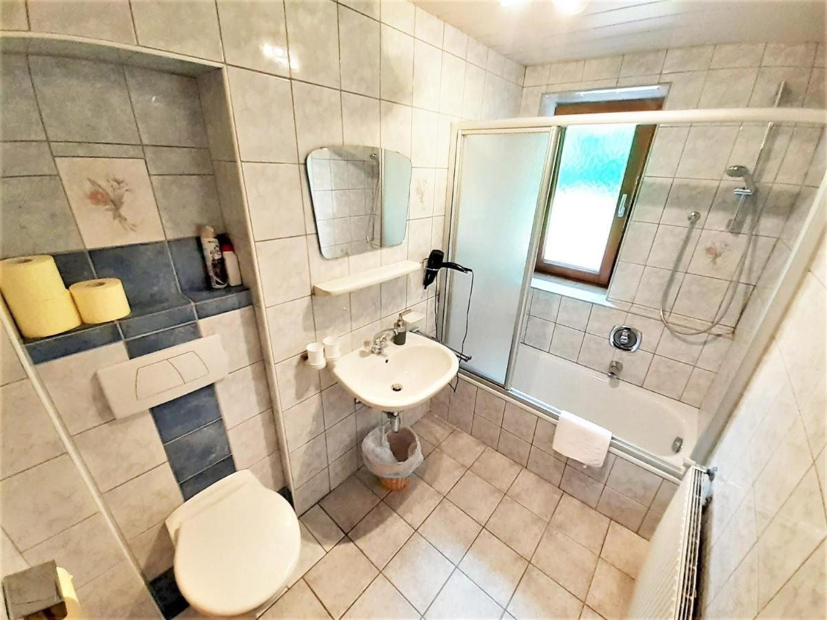 היינצנברג Gaestehaus Hauser מראה חיצוני תמונה